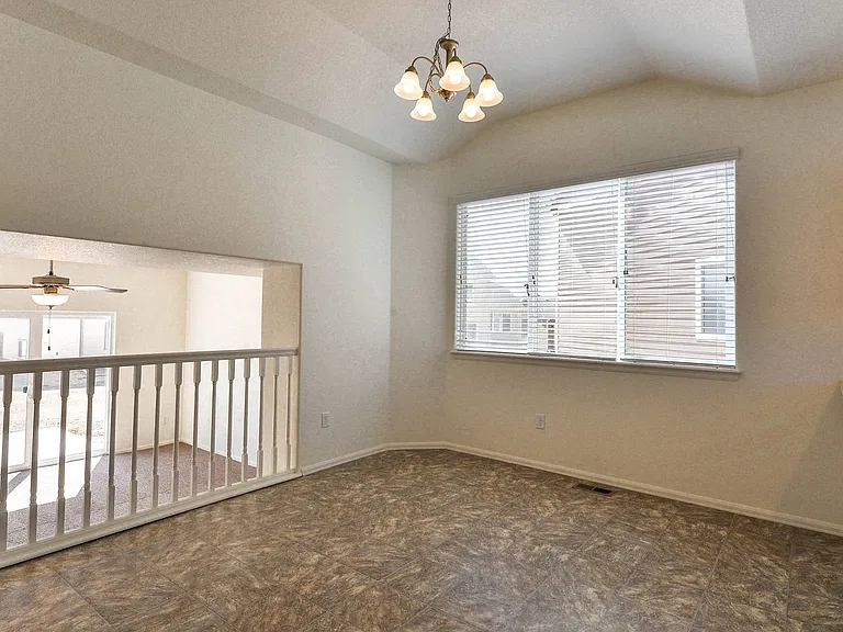 476 Havenbrook Dr — Photo 9