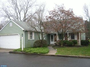 4 Stonybrook Ct, Medford, NJ 08055