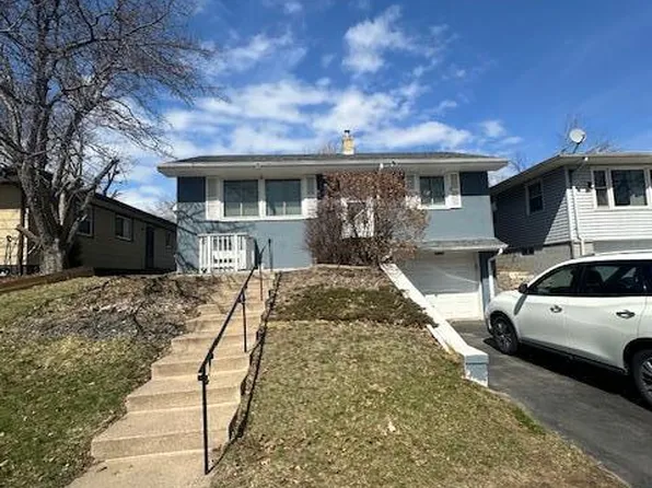 1629 Suburban Ave, Saint Paul, MN 55106