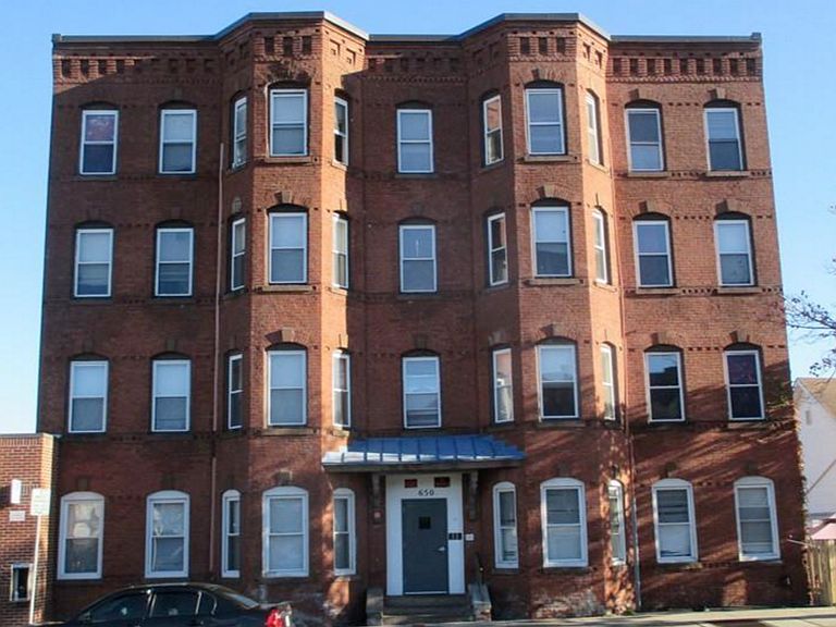 650 High Street Apartments - Holyoke, MA | Zillow