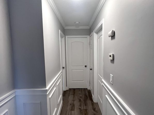 27 Division Ave Unit A