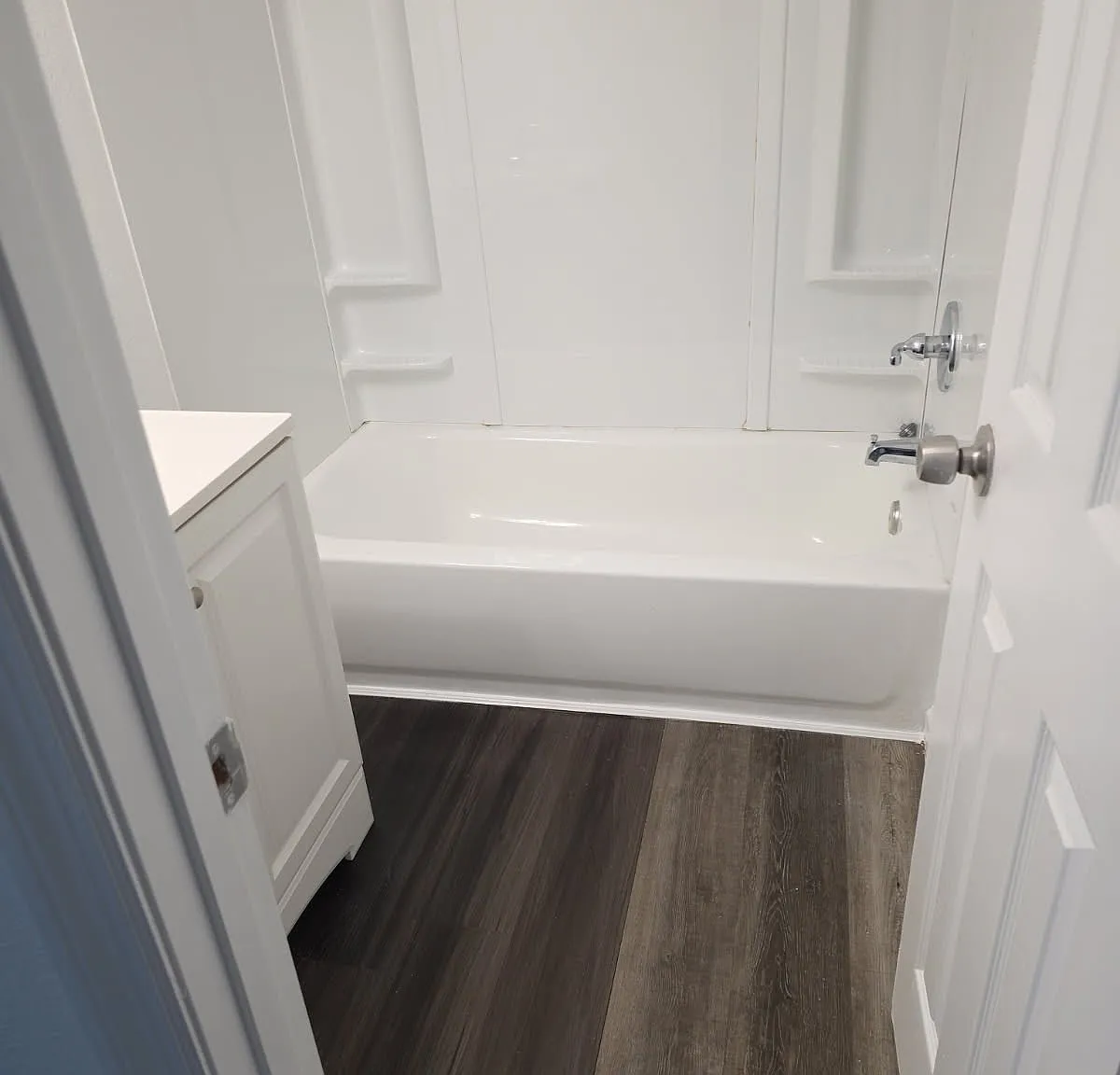 1 bed, 500 sqft, $1,200 — Photo 4