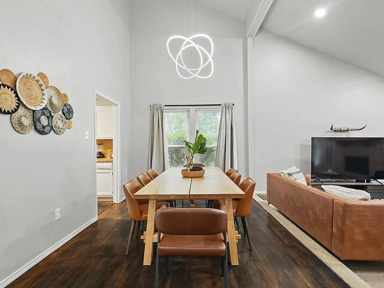 5830 Jester Dr — Photo 10