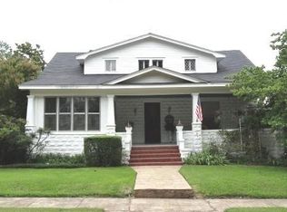 204 N McCombs St, Martin, TN 38237