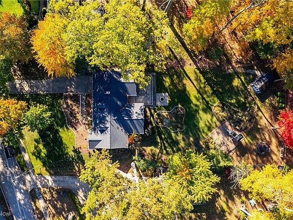 5th image of 1792 Westhill Blvd