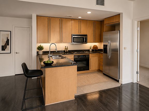 2nd image of 801 Ash St Unit 1603
