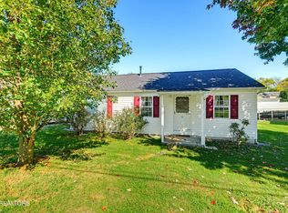 404 N 5th St, Maryville, TN 37804