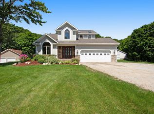 1110 Huffman Lake Rd, Vanderbilt, MI 49795