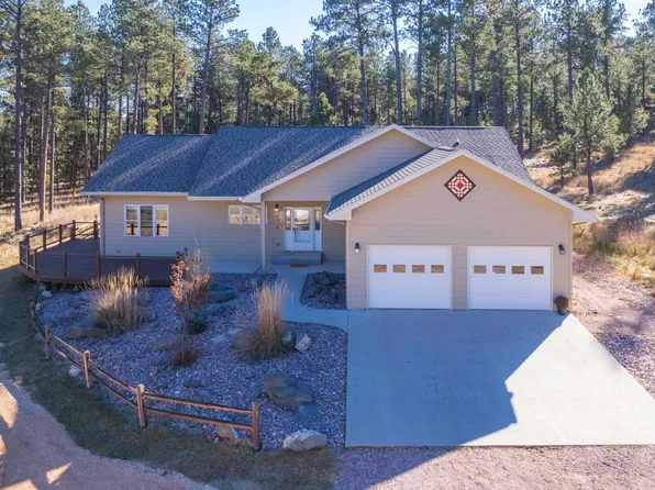 12167 Fairway Dr, Custer, SD 57730