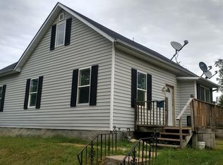 124 N Garfield Ave, Burlington, IA 52601