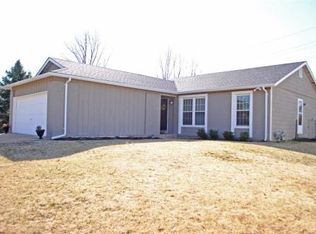 332 Bellezza Dr, Ballwin, MO 63021