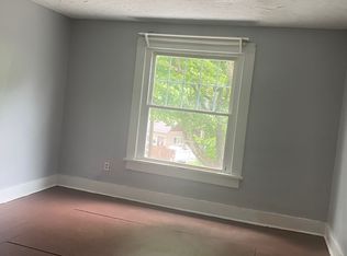 220 N Walnut St #1, New Castle, PA 16101