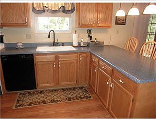 4th image of 109 Elise Dr