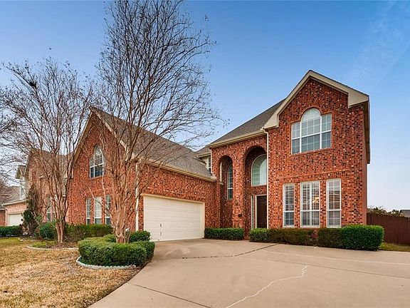 2nd image of 1202 Whispering Oaks Dr