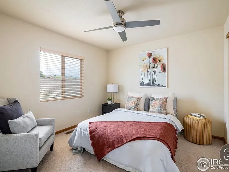 3389 Hewitt St — Photo 9