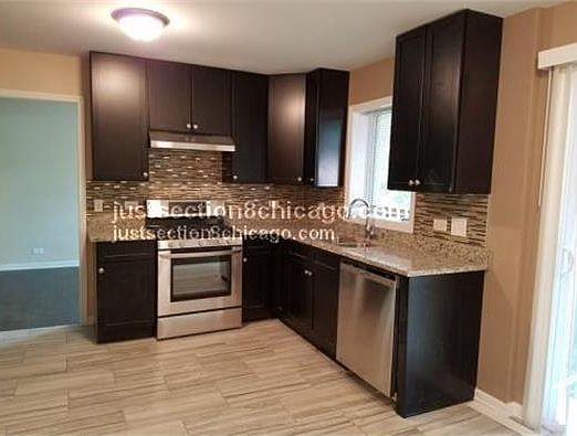 1st image of 7406 S Crandon Ave #2
