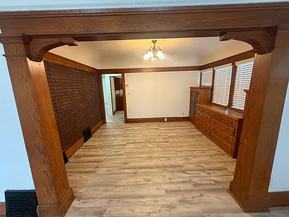 2nd image of 3600 N Port Washington Ave #838D74672