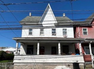 326-328 Washington St, Freeland, PA 18224