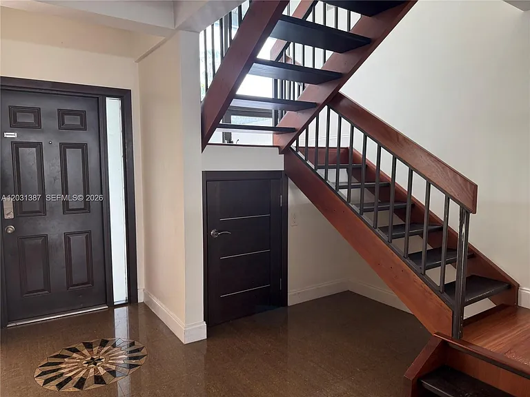 19220 NE 25th Ave #272B — Photo 6