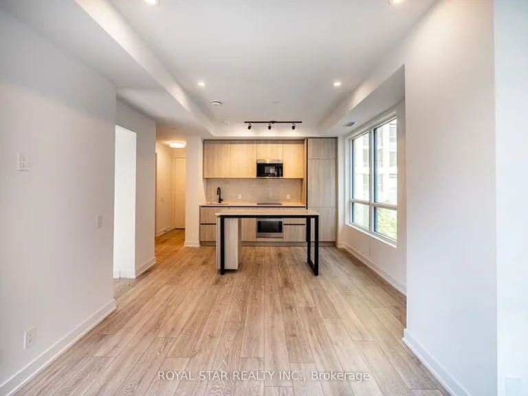 108 Peter St #518 — Photo 10