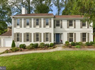 6616 Kenhill Rd, Bethesda, MD 20817