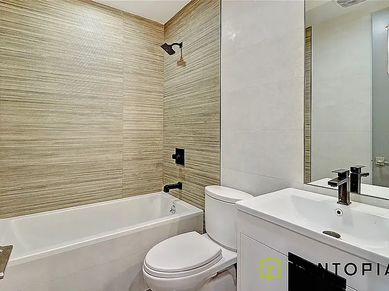 183 Ainslie St #2F — Photo 6
