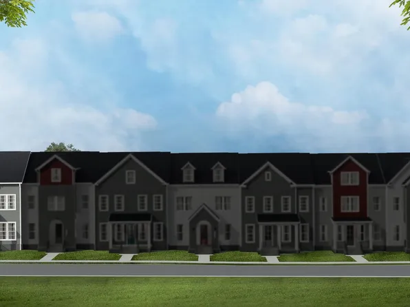 9615 Grant Ave, Manassas, VA 20110