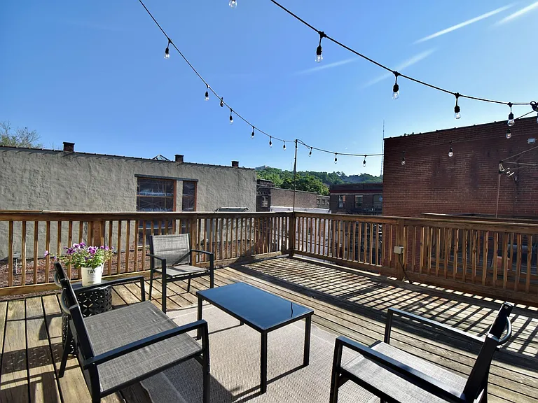 110 E 13th St #3 — Photo 30