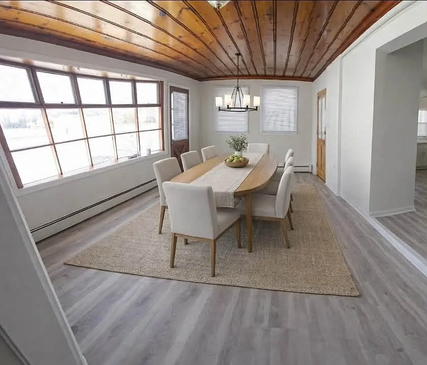 3 bed, 1.5 bath, 1080 sqft, $1,800 — Photo 3