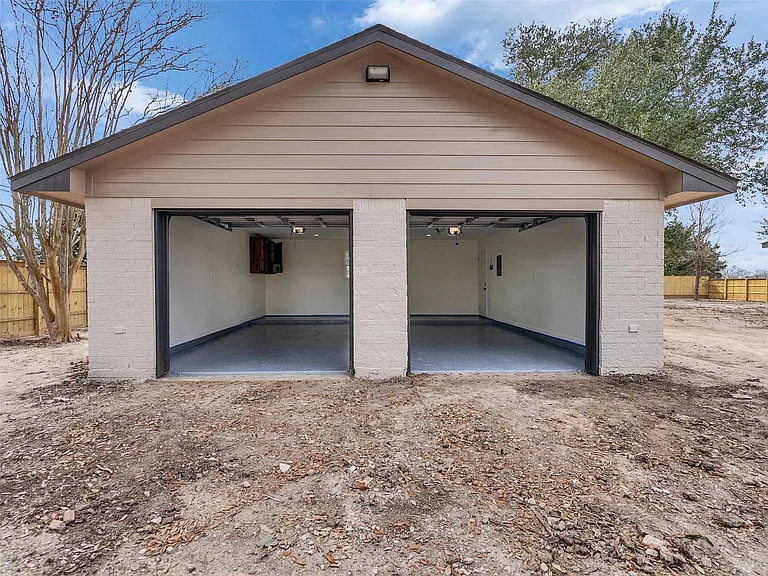 4835 County Road 380 — Photo 24