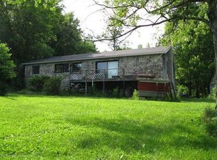 122 Redwood Ln, Stroudsburg, PA 18360