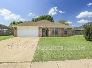 741 Harvest St, Centerton, AR 72719