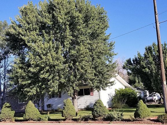 2nd image of 301 E Mountain Ave