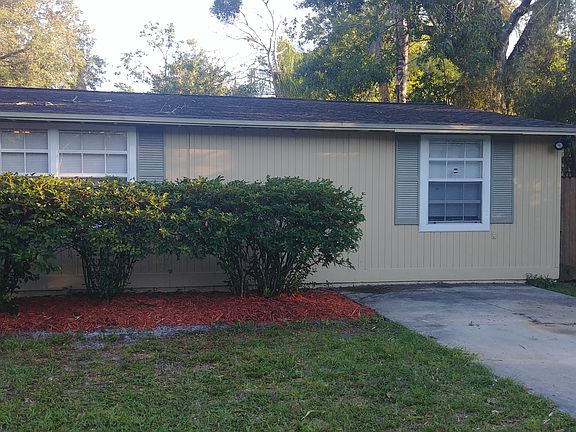 2nd image of 807 Rosalia Dr