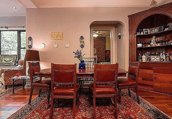 5th image of 846 Carroll St APT 1