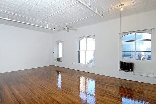 5th image of 203-211 W 54th St
