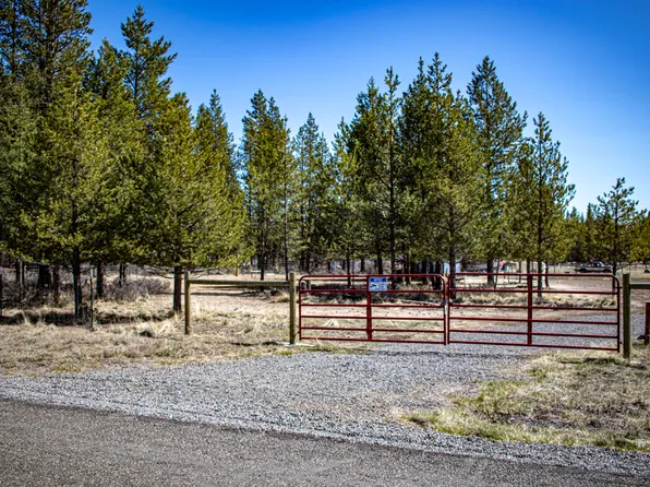 6000 Split Rail Rd, La Pine, OR 97739
