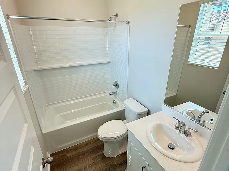 4889 Merida Way — Photo 30