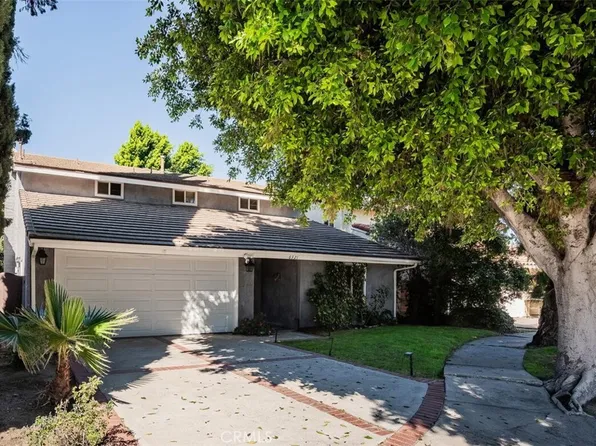 6321 Balcom Ave, Encino, CA 91316