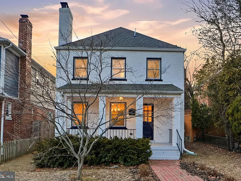 5520 N Capitol St NW — Photo 1