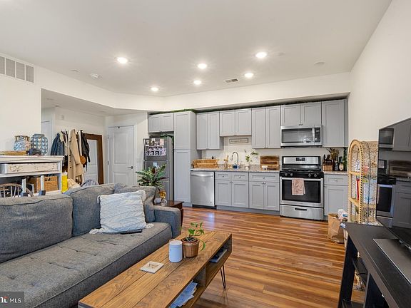 4th image of 2411-19 Kensington Ave Unit 207