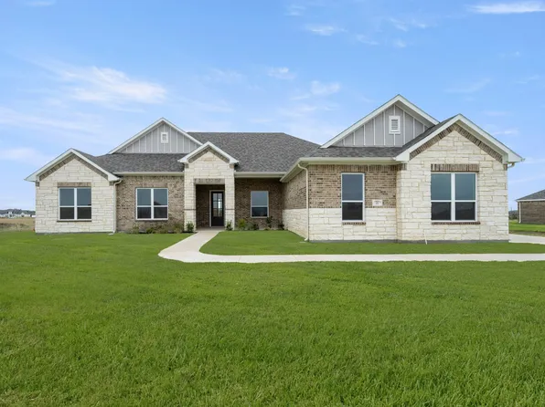 211 Marie Ln, Waxahachie, TX 75167
