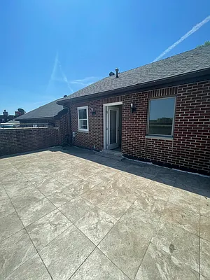 Rented by OOAKB&F INC | media 15