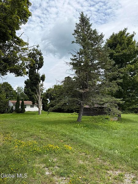 2nd image of 826 Brower Road