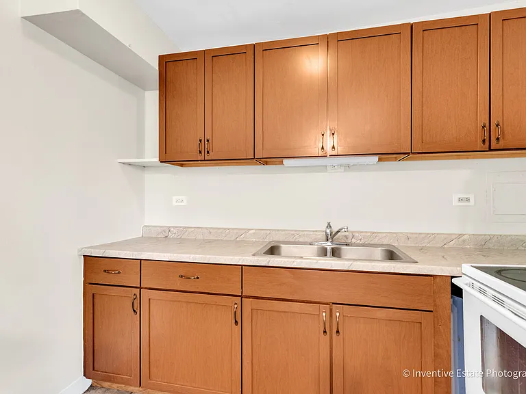 2506 Algonquin Rd #18 — Photo 9
