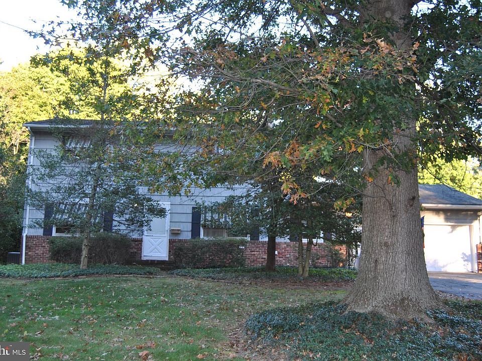 1st image of 44 Nassau Pl