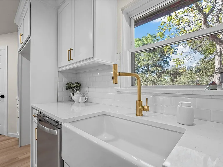 434 Marilu St — Photo 8