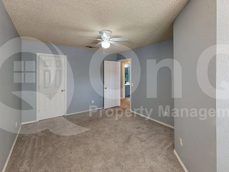 9010 Cumberland Dr — Photo 10