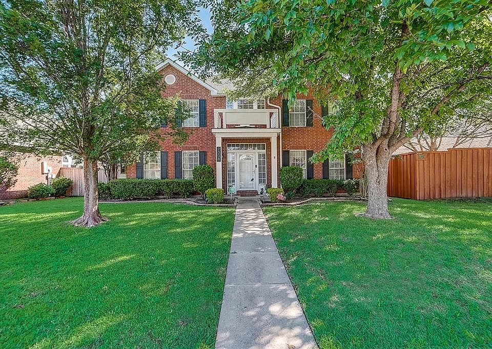 2nd image of 7004 Longo Dr