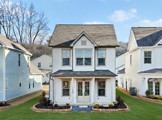 1688 Farmstead Dr #82, Hixson, TN 37343